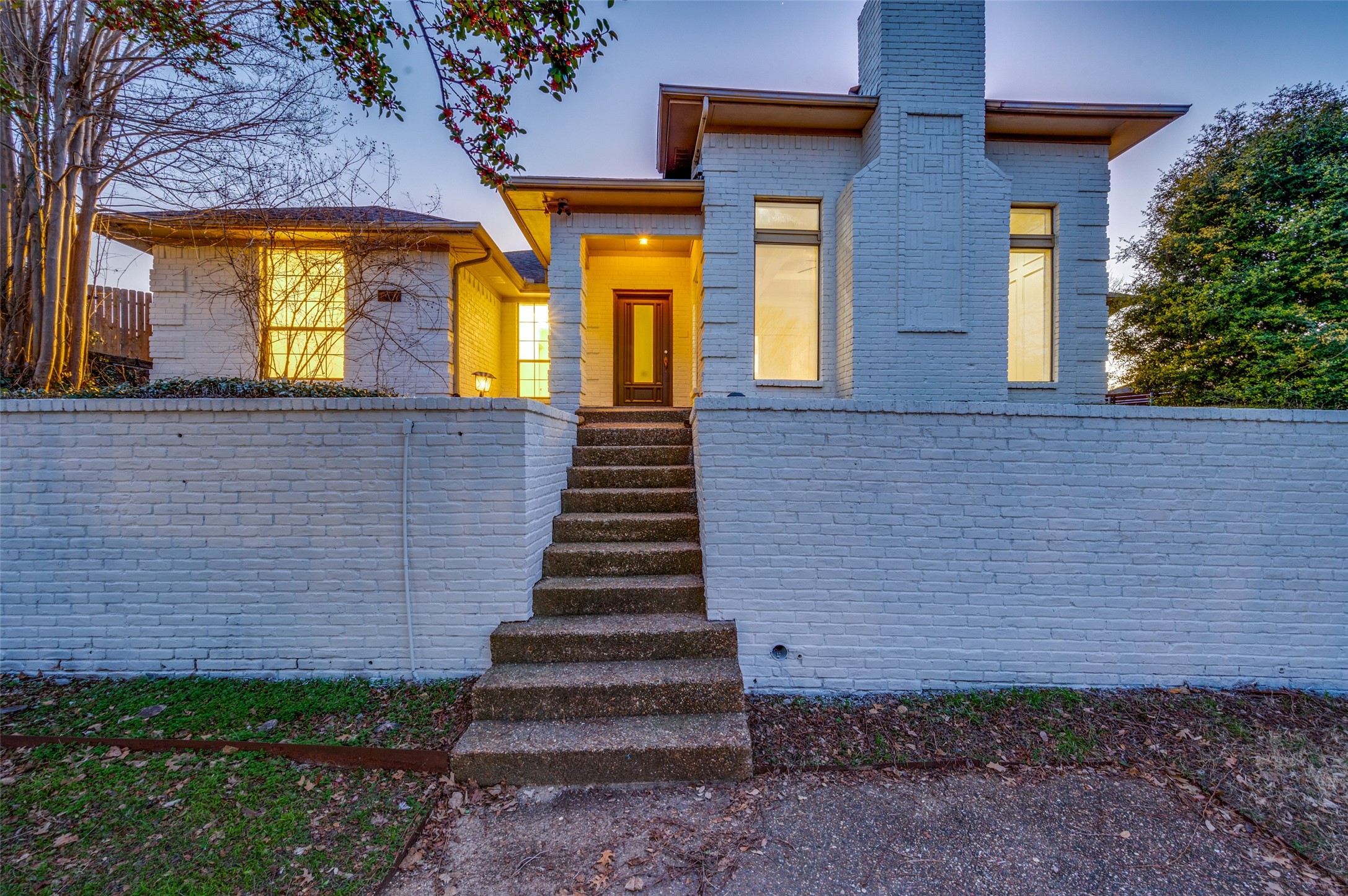 18720 Rembrandt Terrace