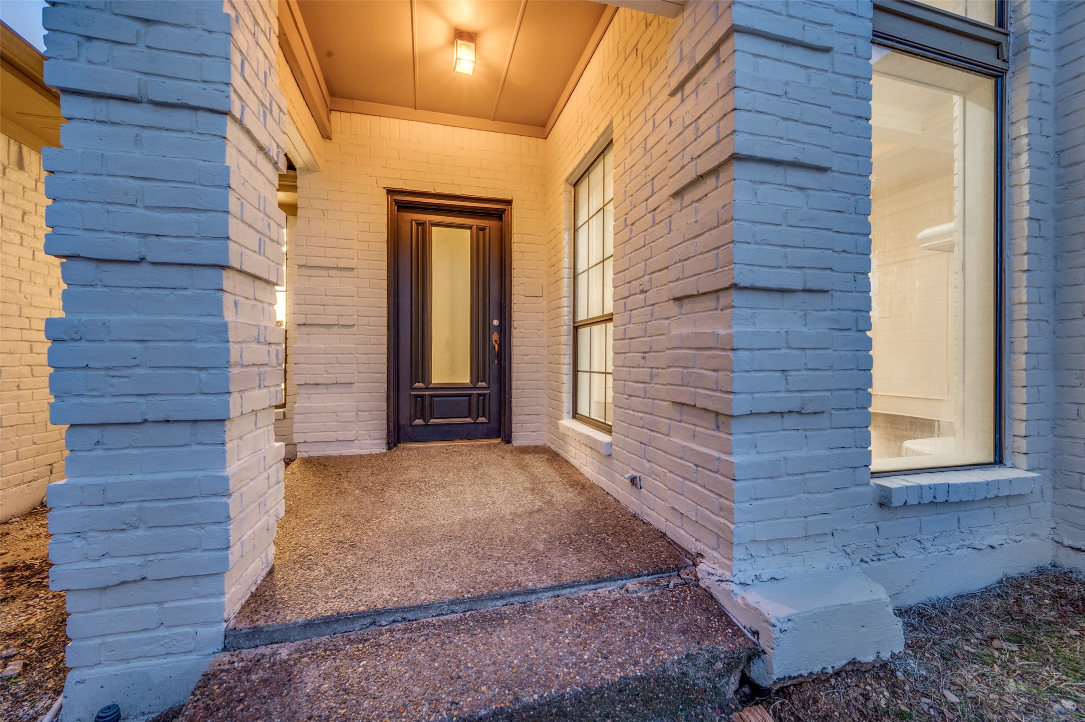 18720 Rembrandt Terrace