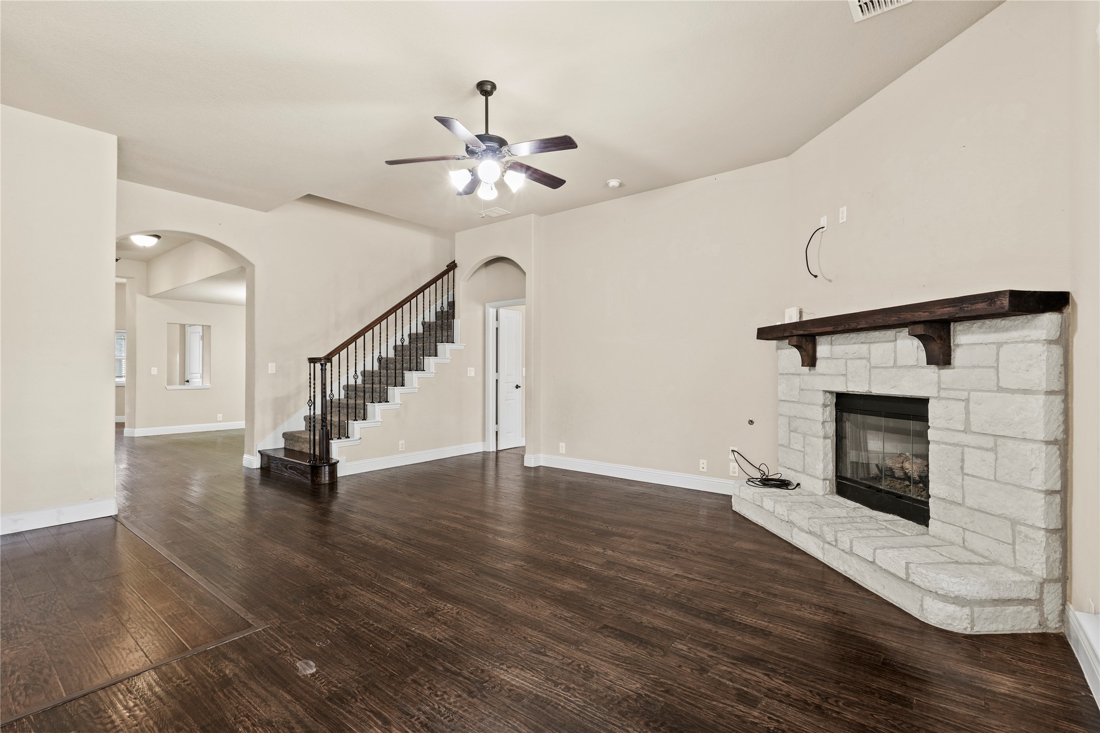 909 Smothermon Farm Road