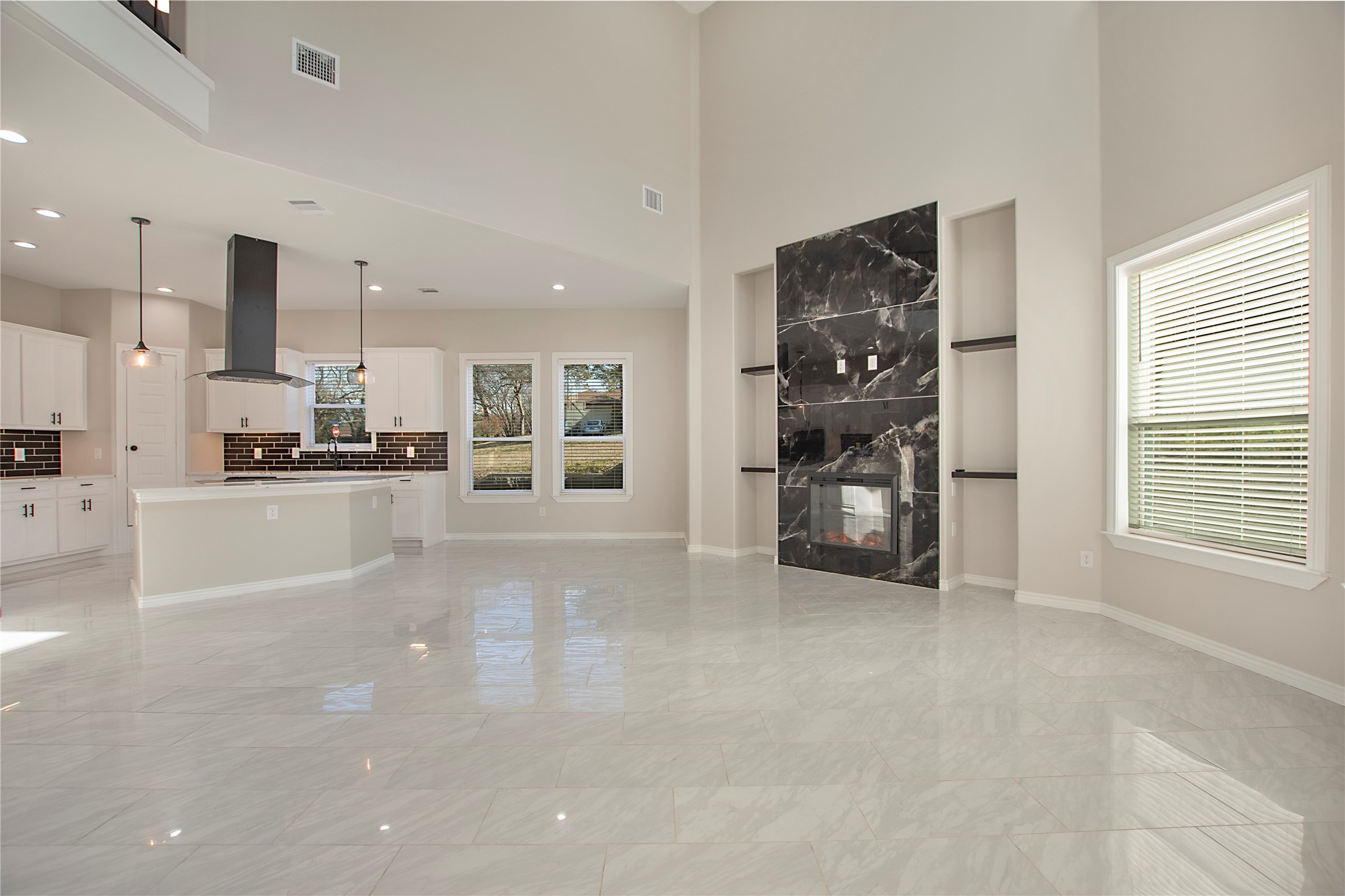 702 Linkcrest Drive