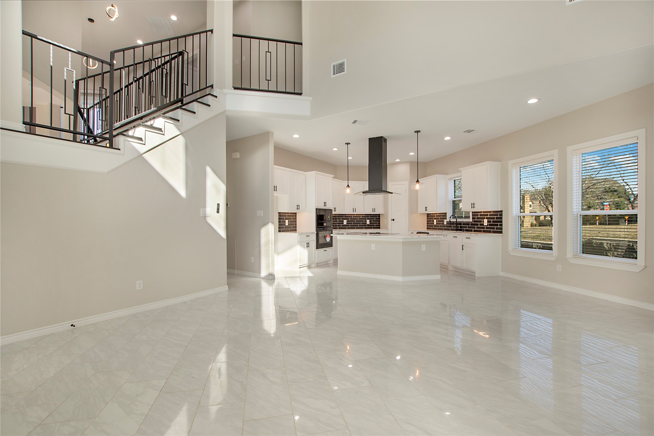 702 Linkcrest Drive