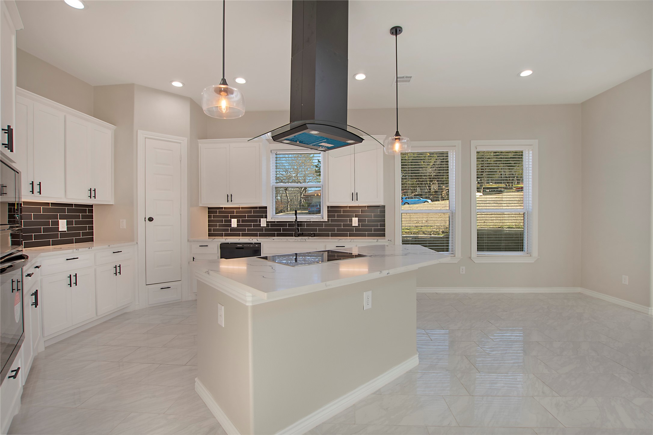 702 Linkcrest Drive