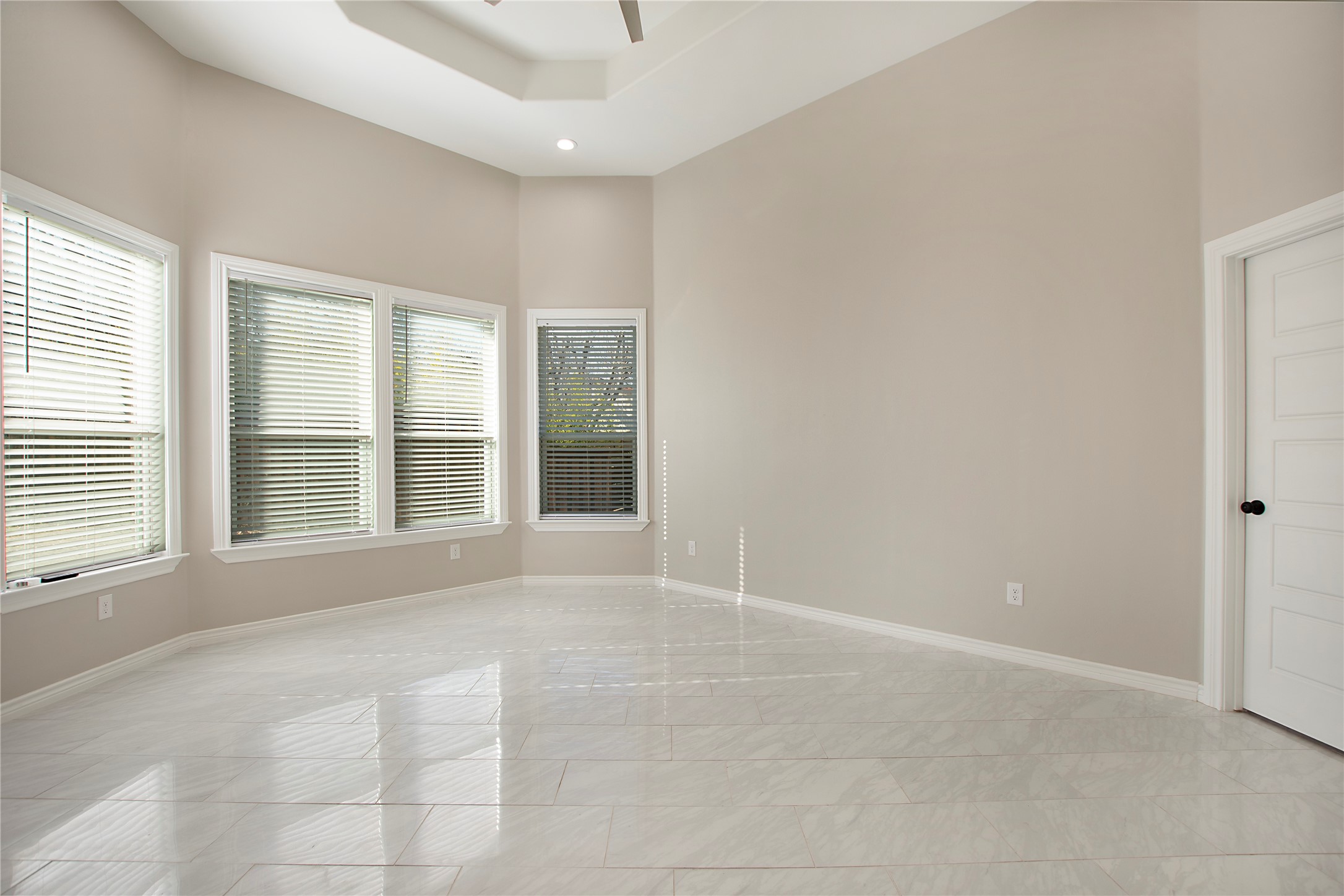 702 Linkcrest Drive