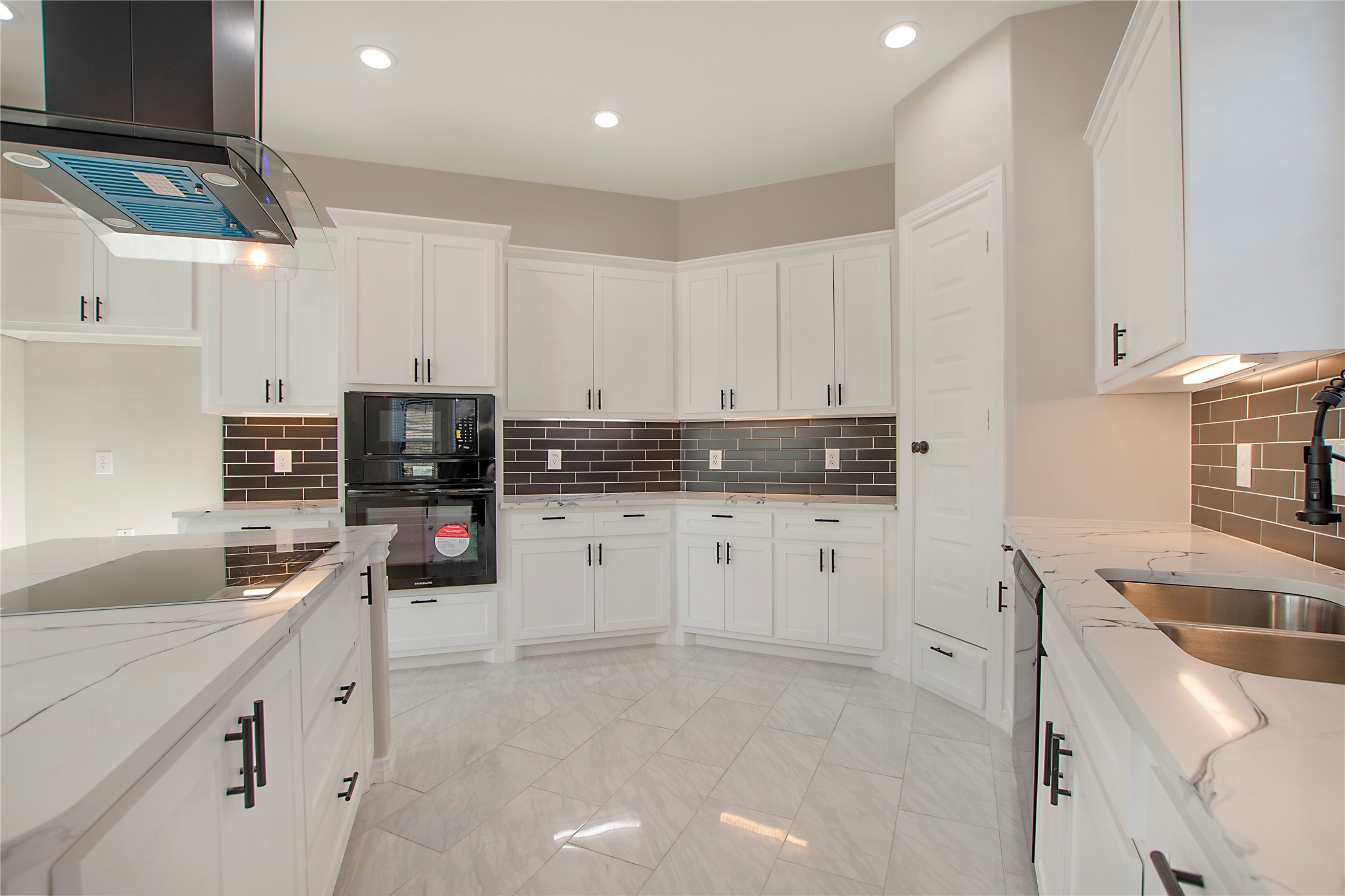 702 Linkcrest Drive