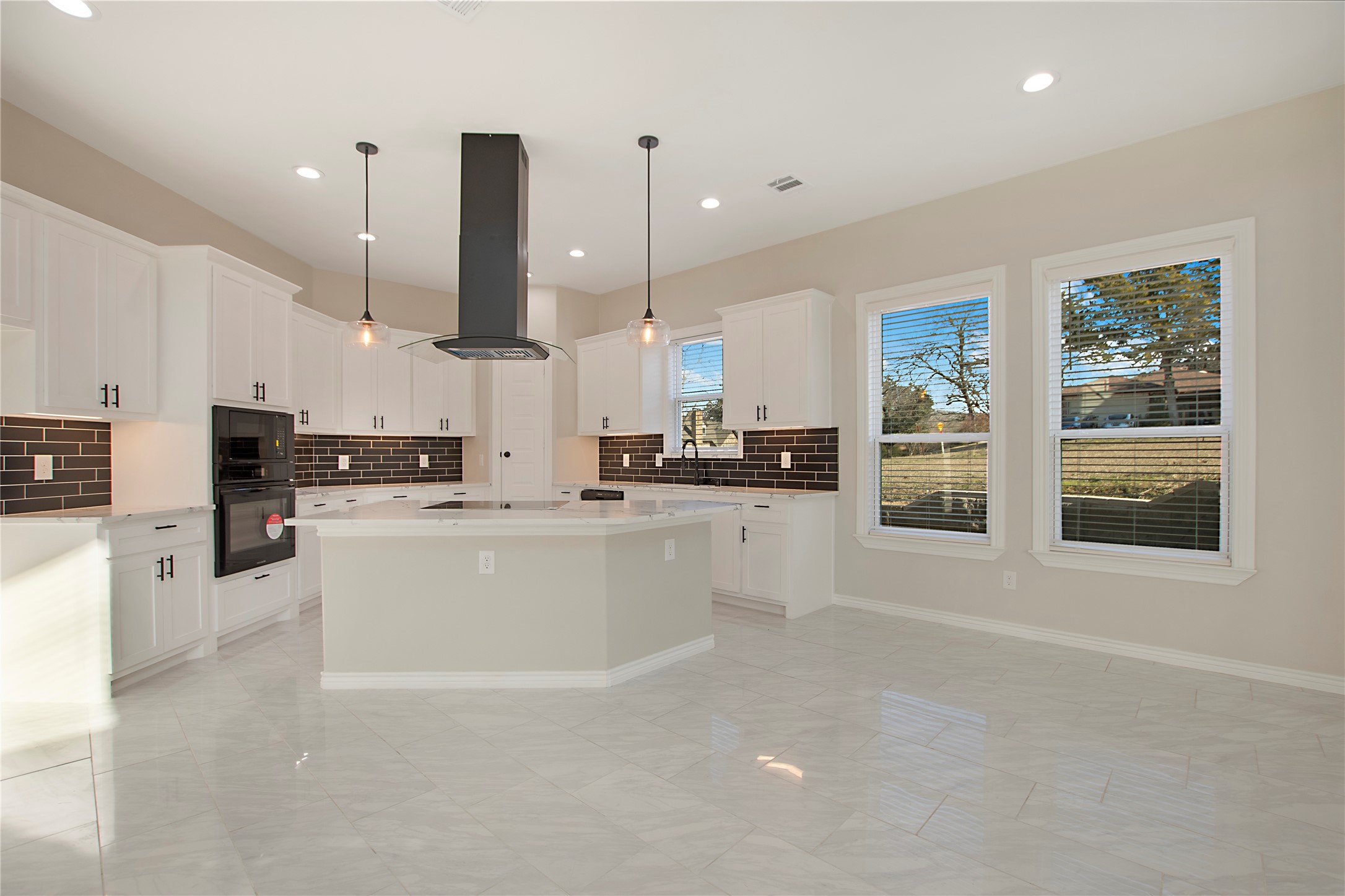 702 Linkcrest Drive