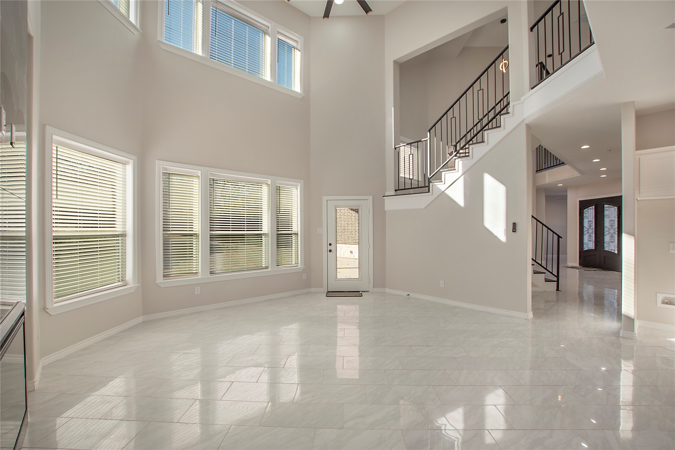 702 Linkcrest Drive