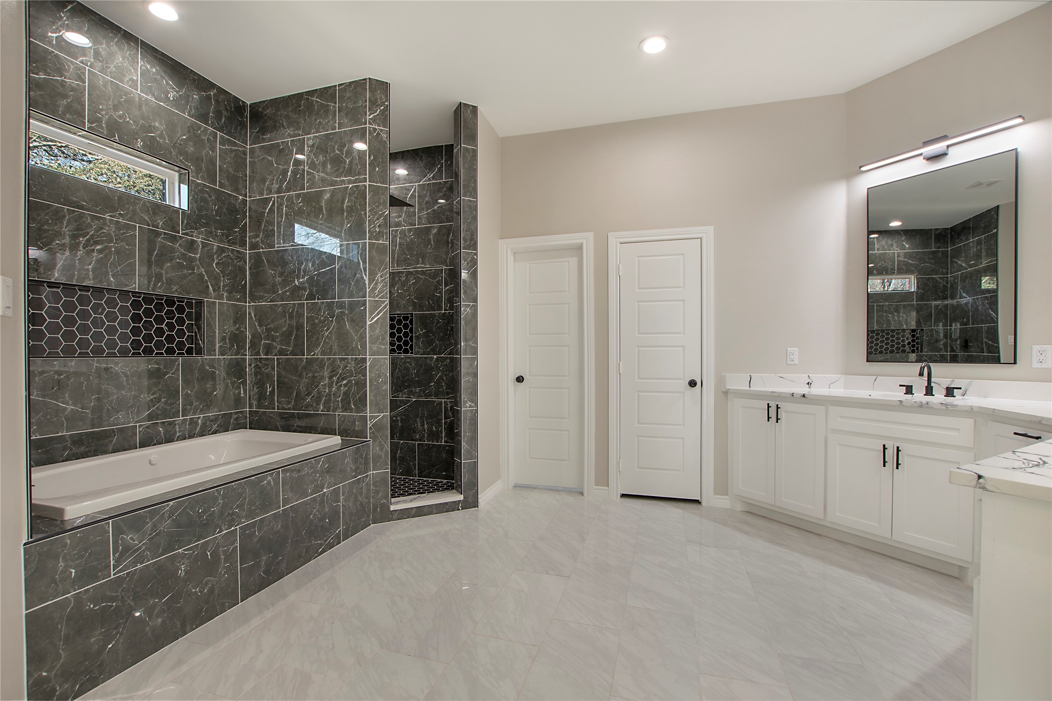 702 Linkcrest Drive