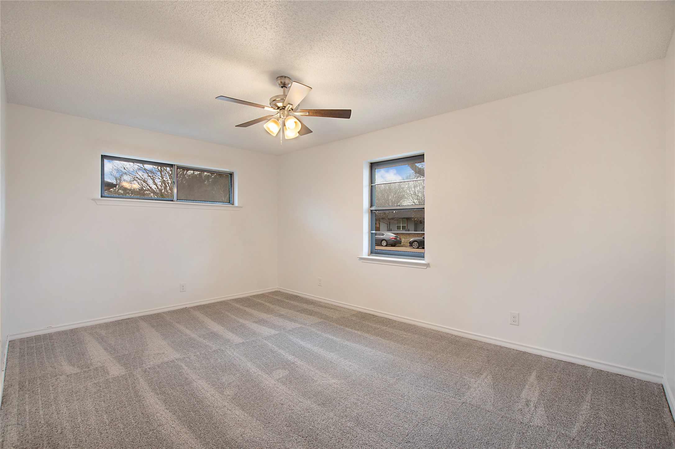 2114 Lansdowne Drive