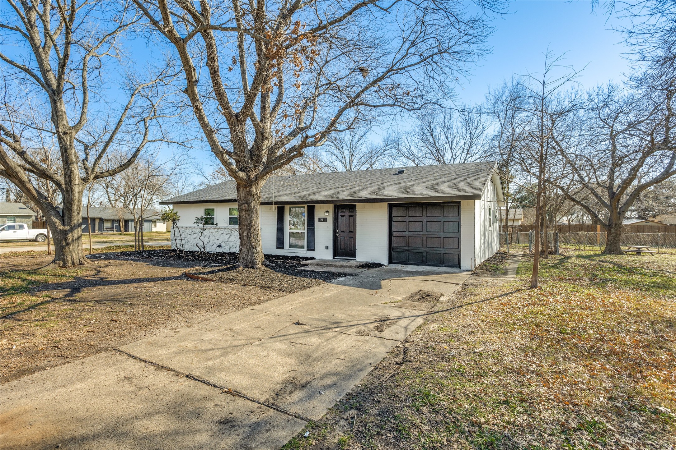 211 Surf Circle