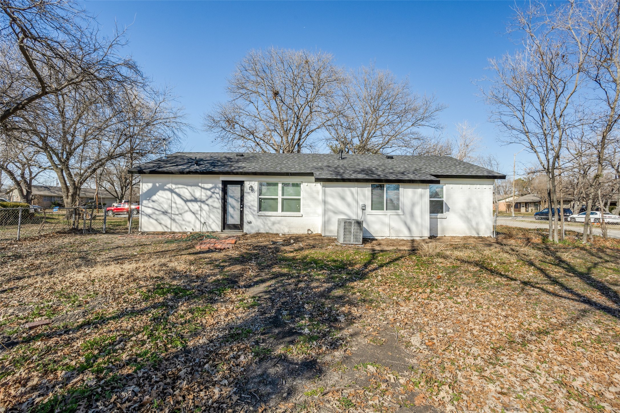 211 Surf Circle