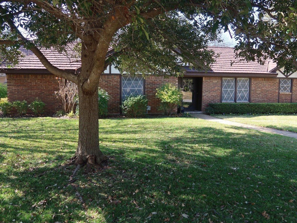 7813 Regatta Court