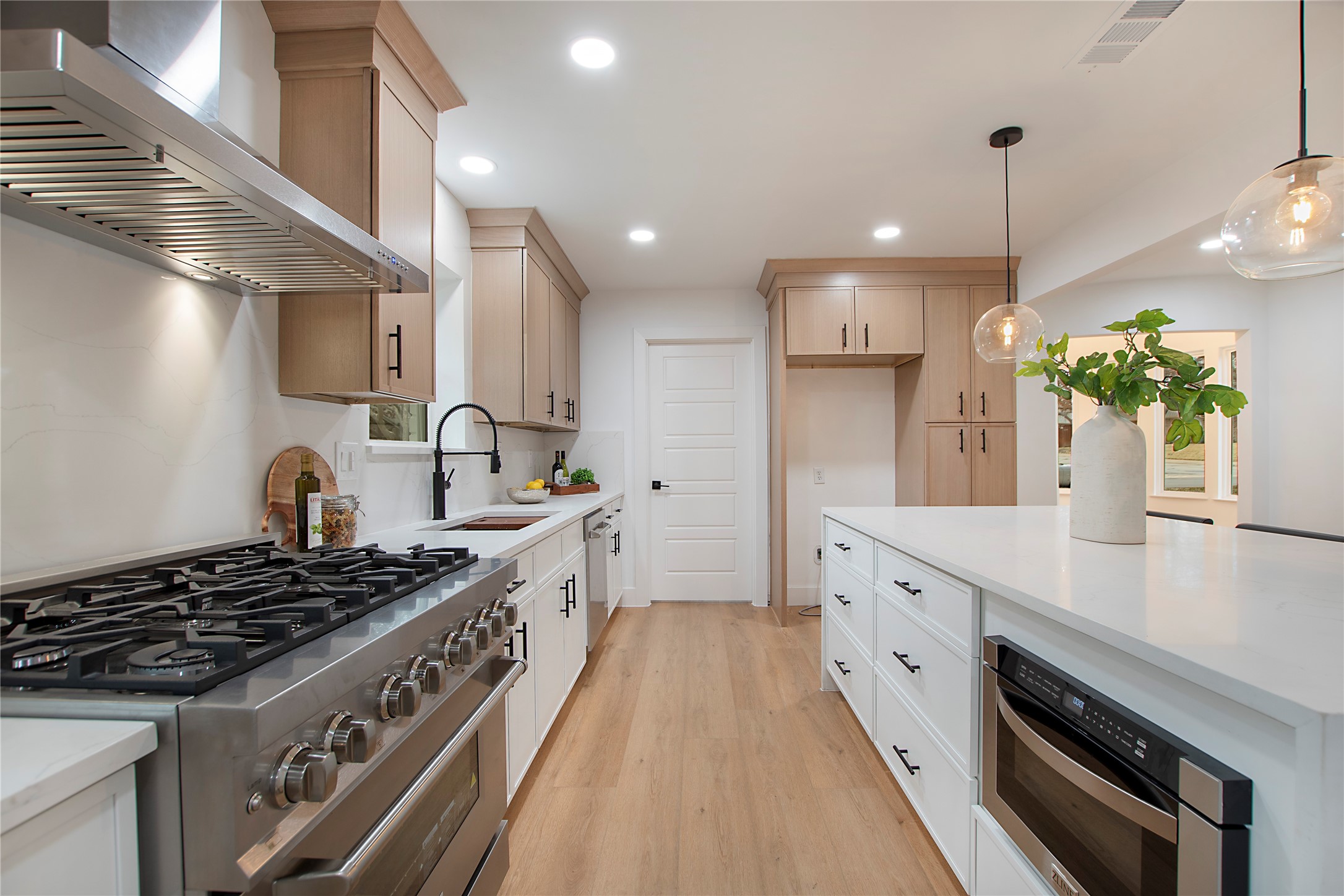 7154 Canongate Drive