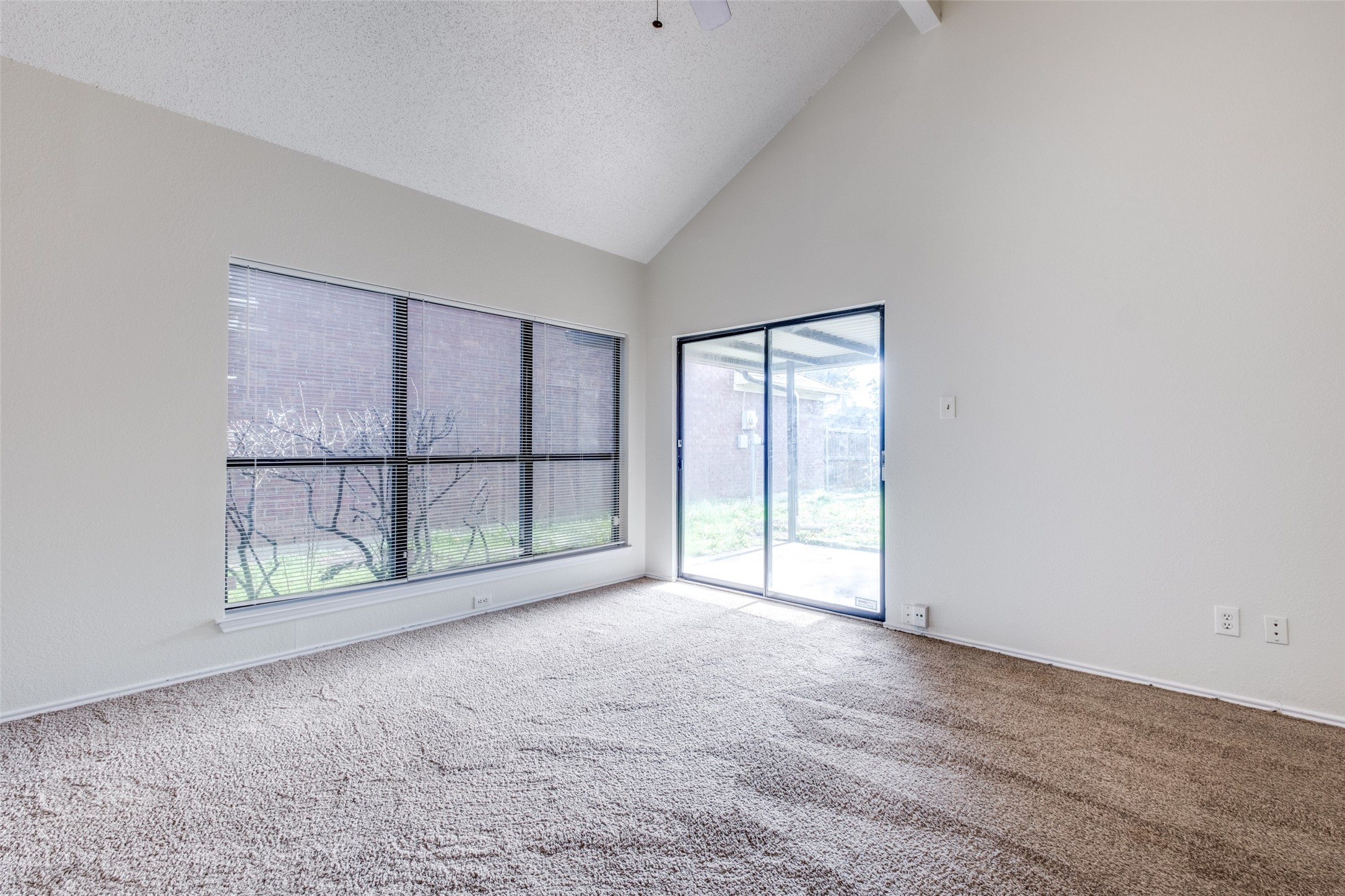 1404 Alta Mesa Court