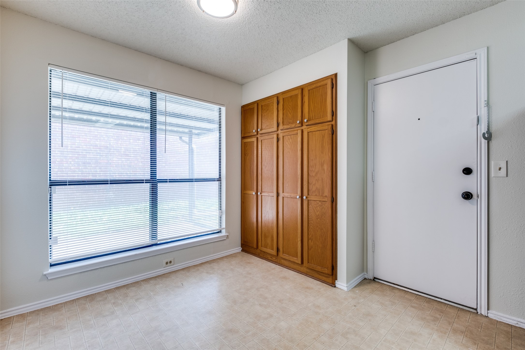 1404 Alta Mesa Court