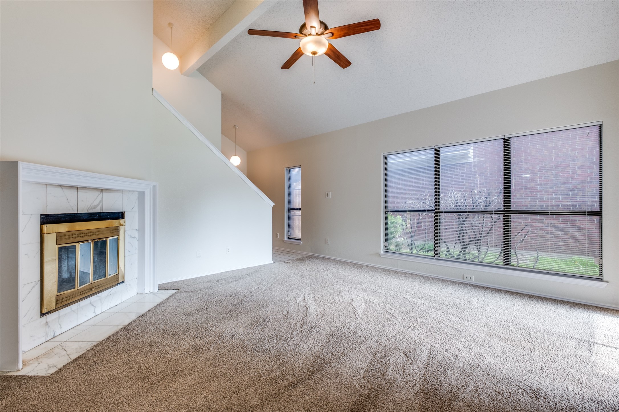 1404 Alta Mesa Court