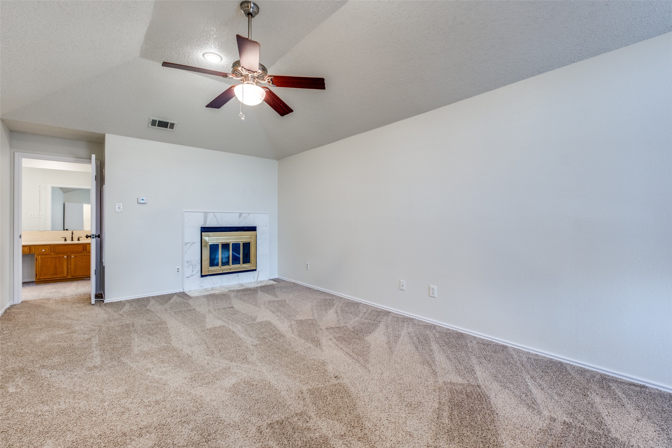 1404 Alta Mesa Court