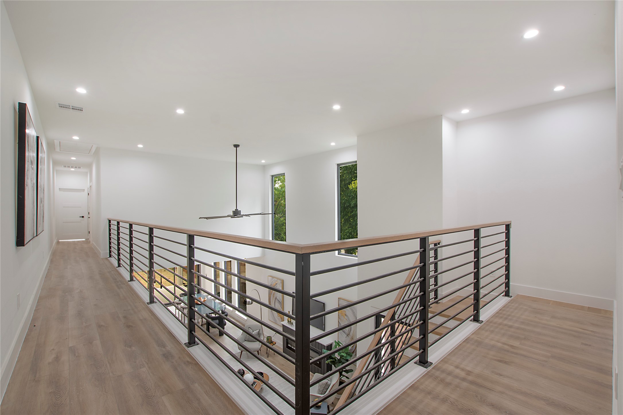 2306 Hondo