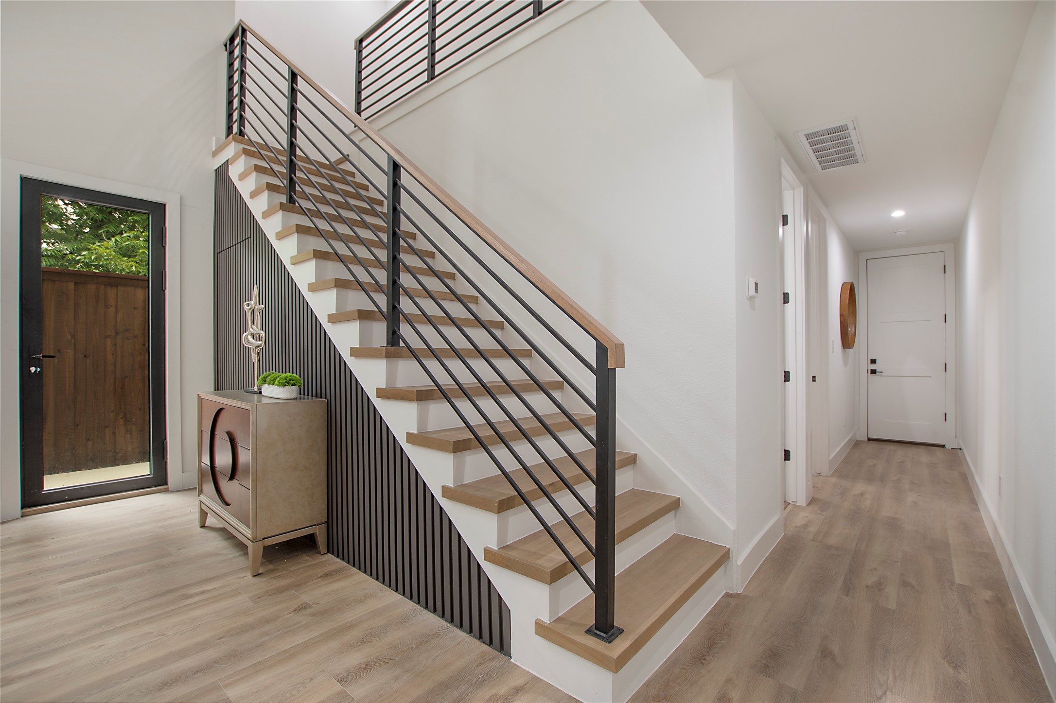 2306 Hondo