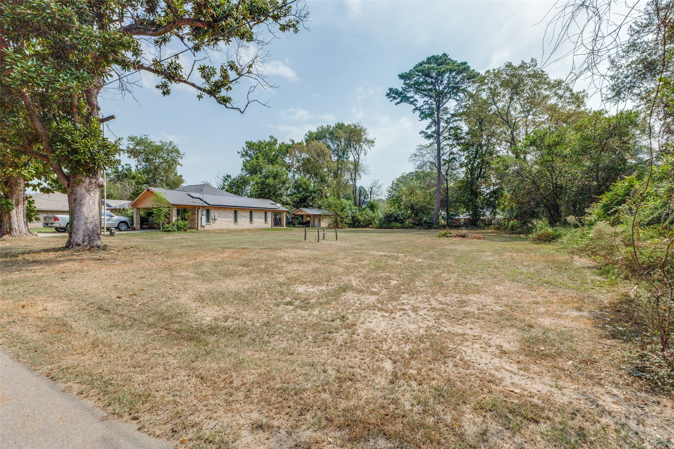 611 Red Springs Avenue