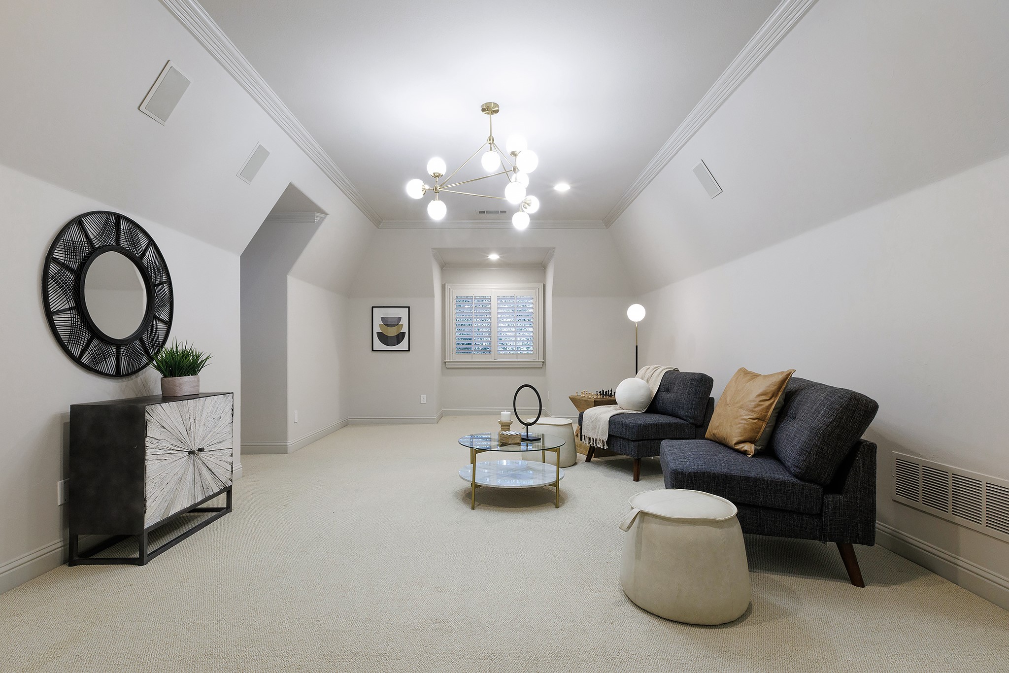 37 Kennington Court
