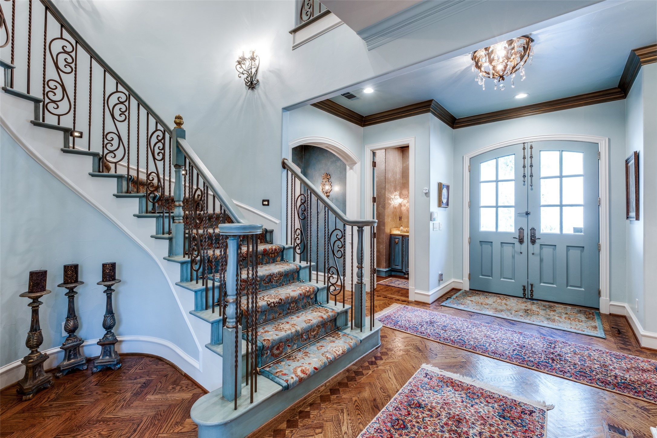 6922 Forest Glen