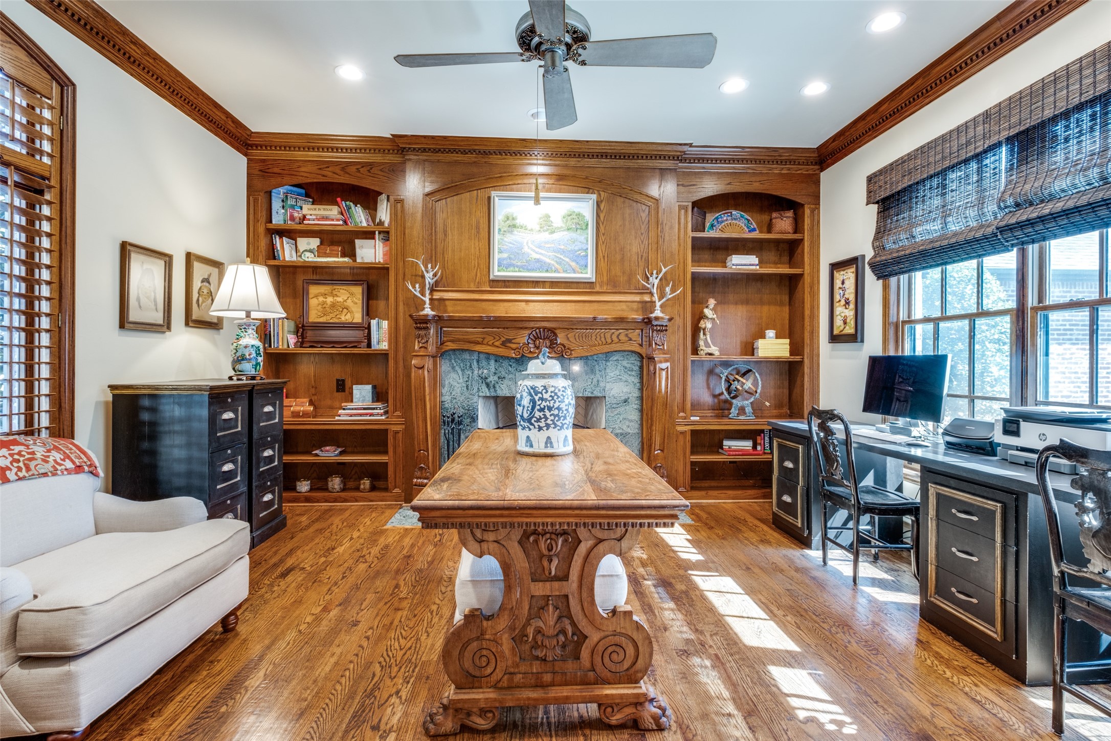 6922 Forest Glen