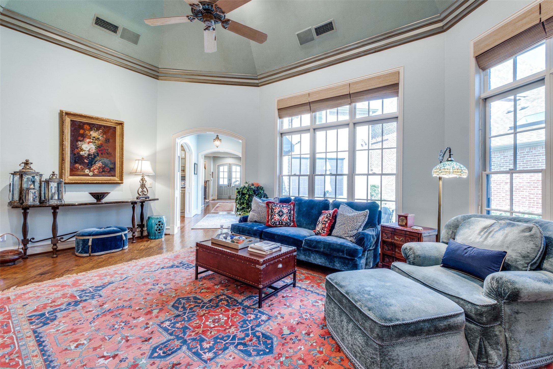 6922 Forest Glen