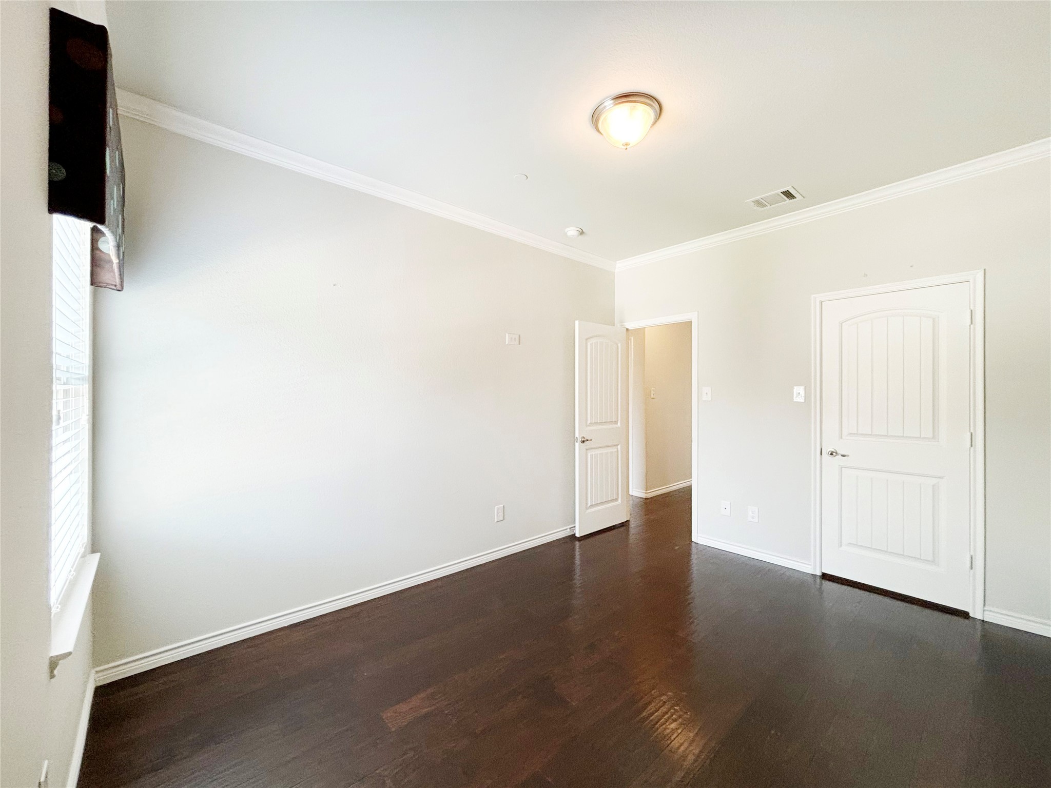 8652 Paradise Drive