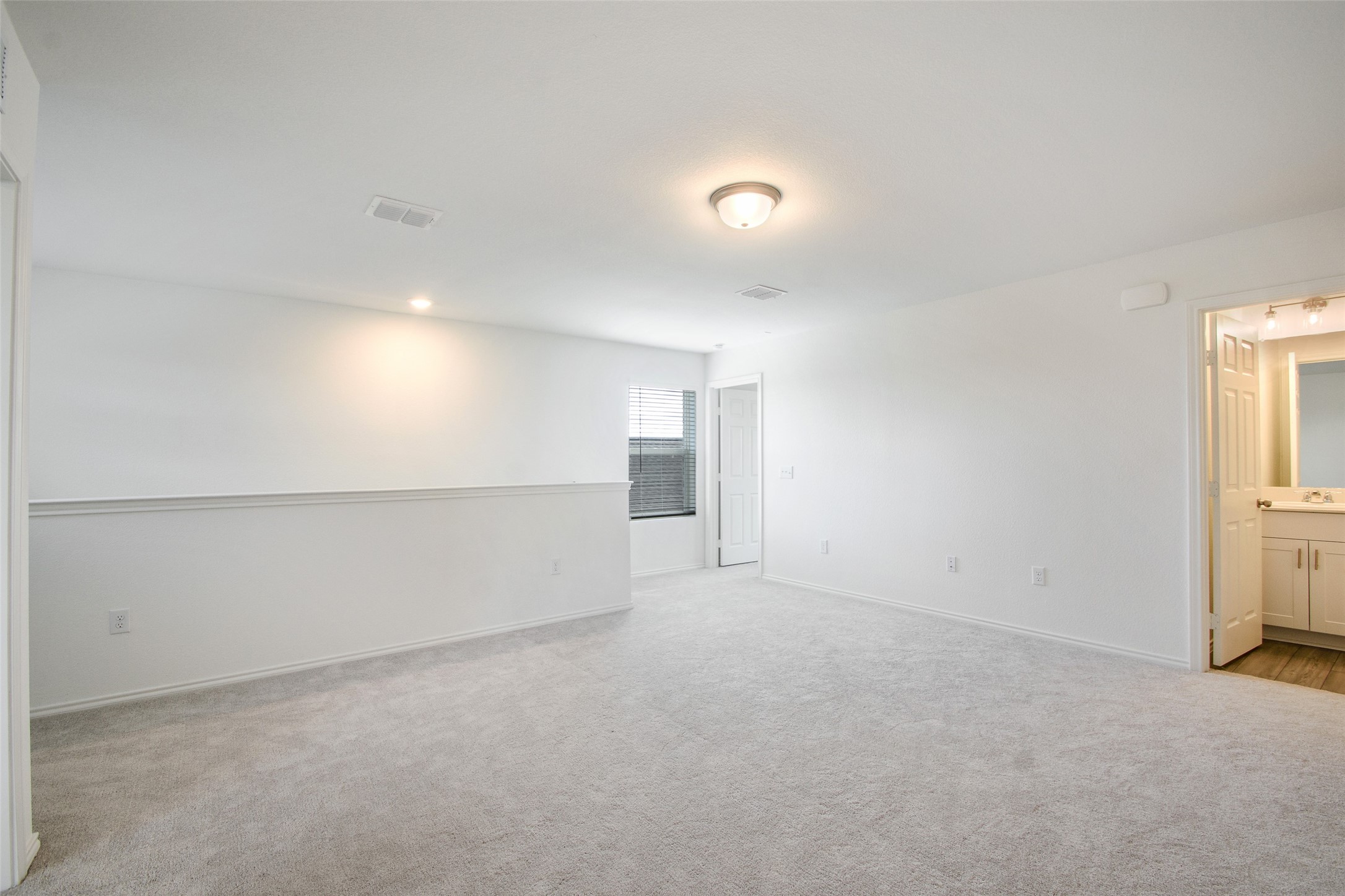 14024 Drover Street