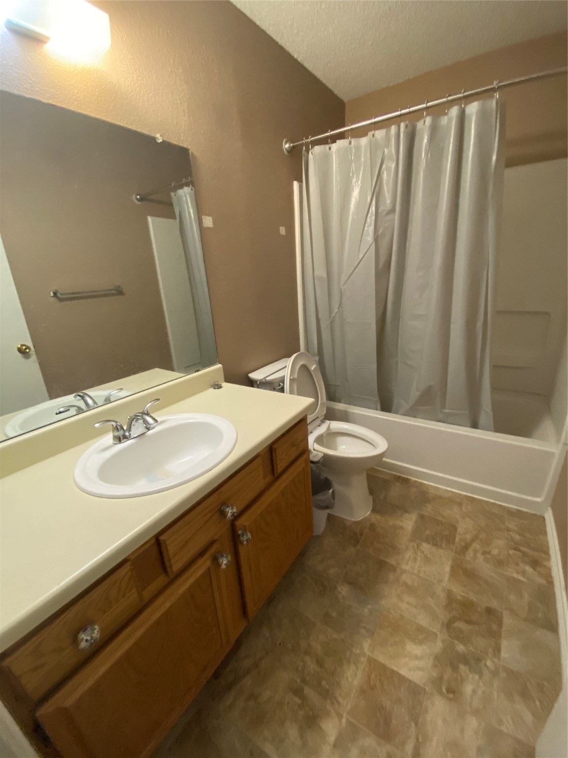1004 Brae Loch Drive