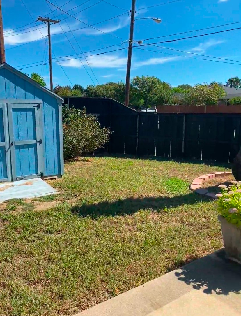 1004 Brae Loch Drive