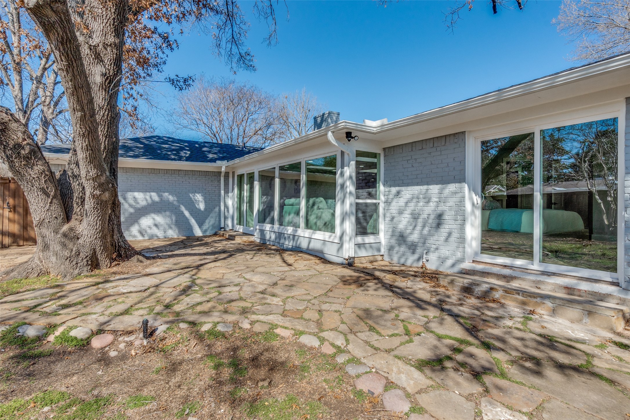 3368 Merrell Road