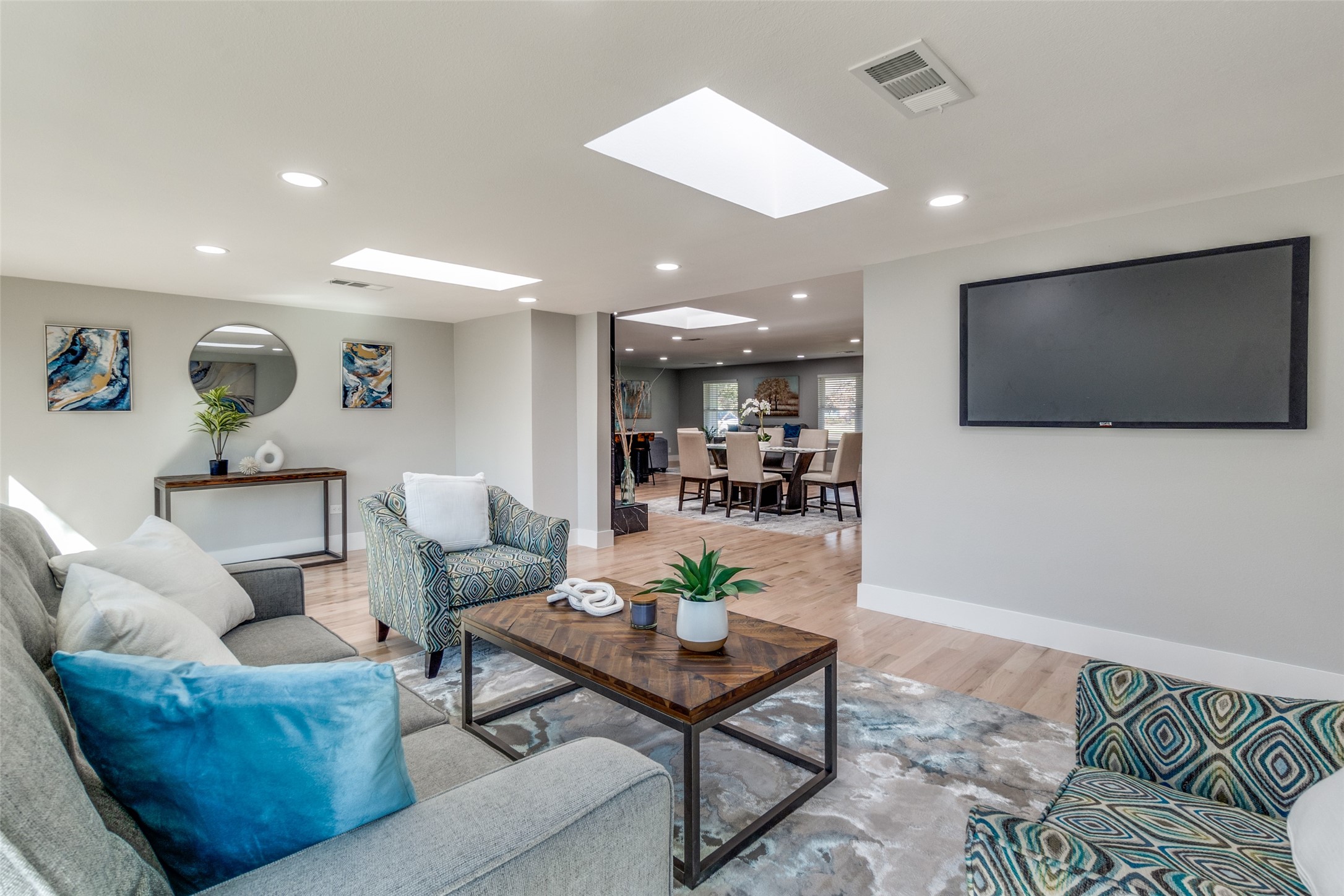 3368 Merrell Road