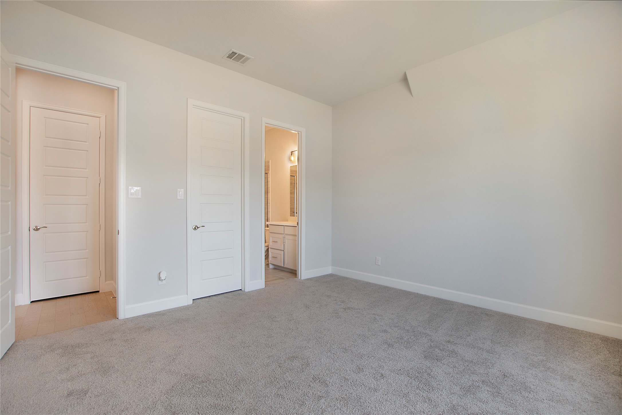 2045 Waterleaf Road