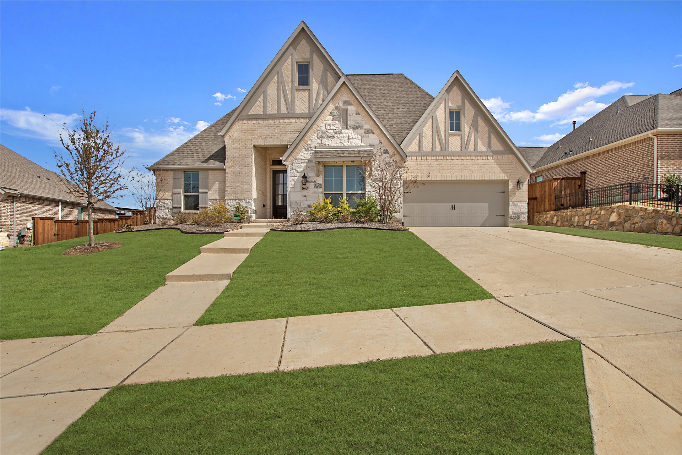 2045 Waterleaf Road
