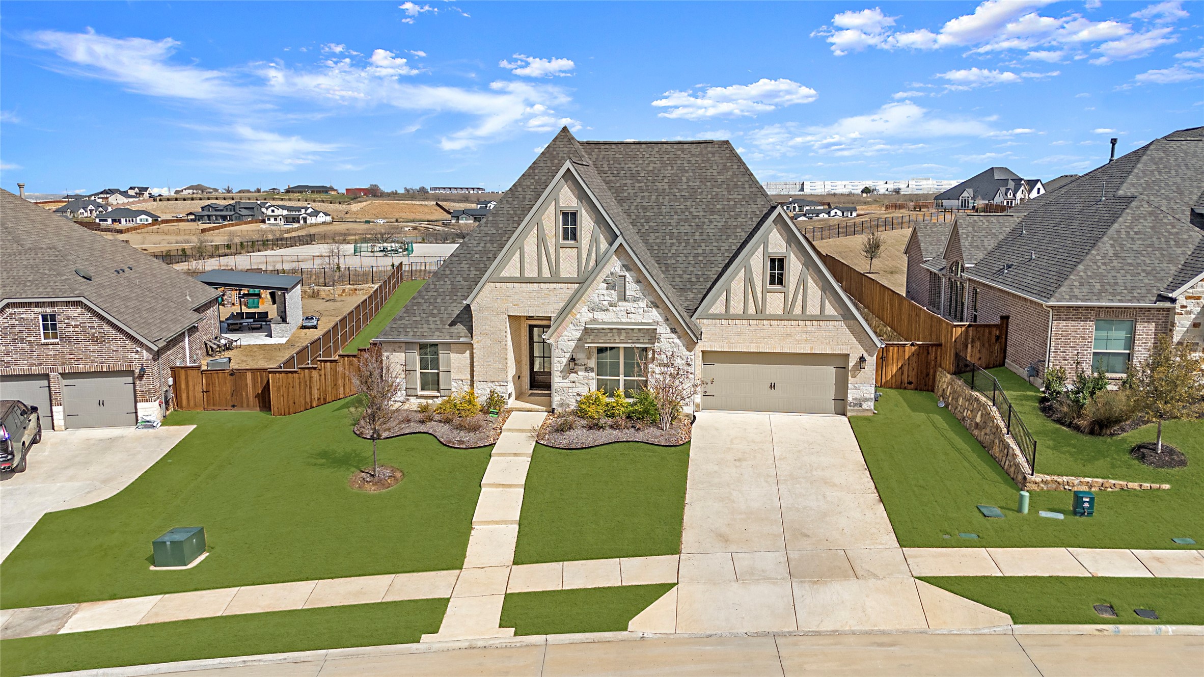 2045 Waterleaf Road