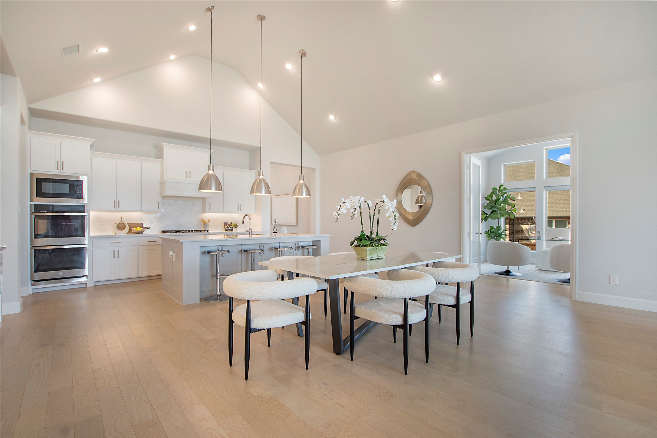 2045 Waterleaf Road