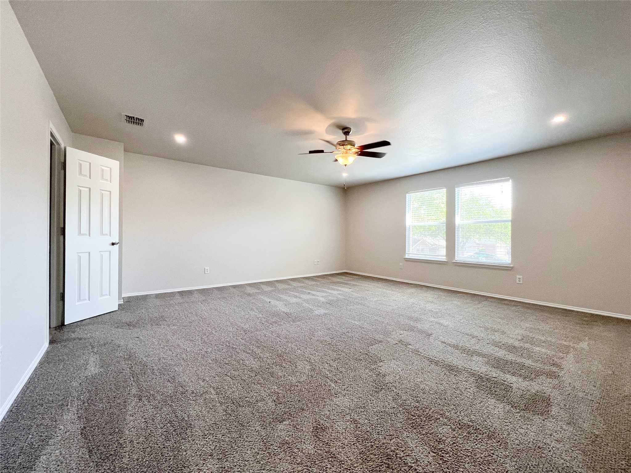 2228 Maplecrest Drive