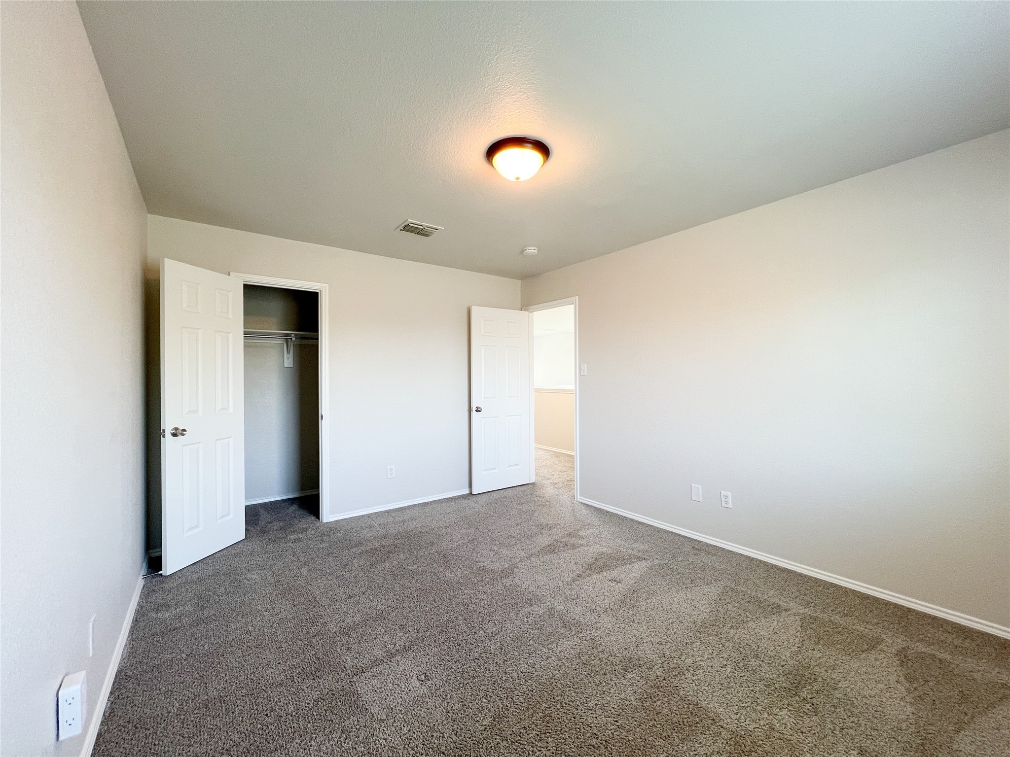 2228 Maplecrest Drive