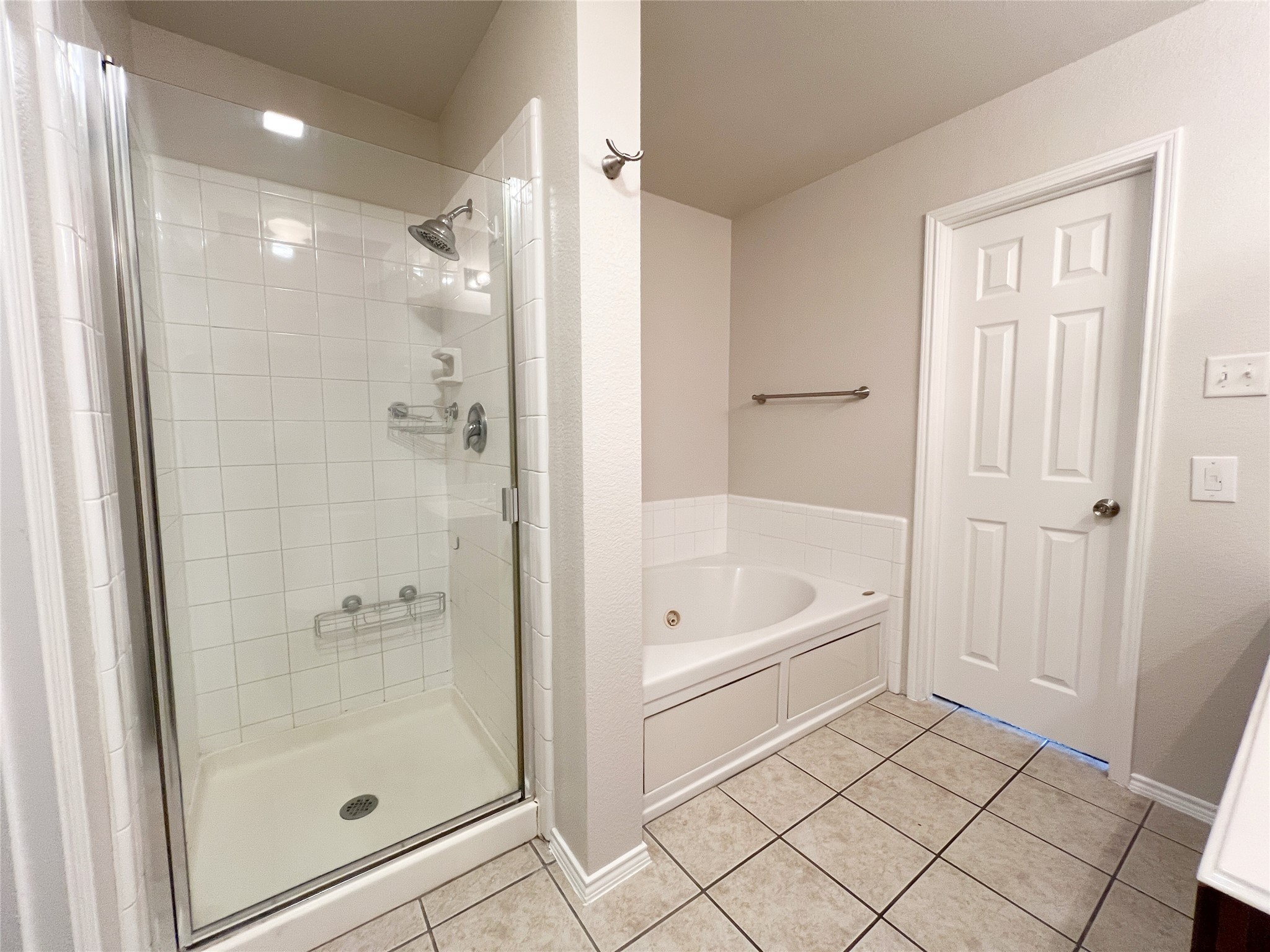 2228 Maplecrest Drive