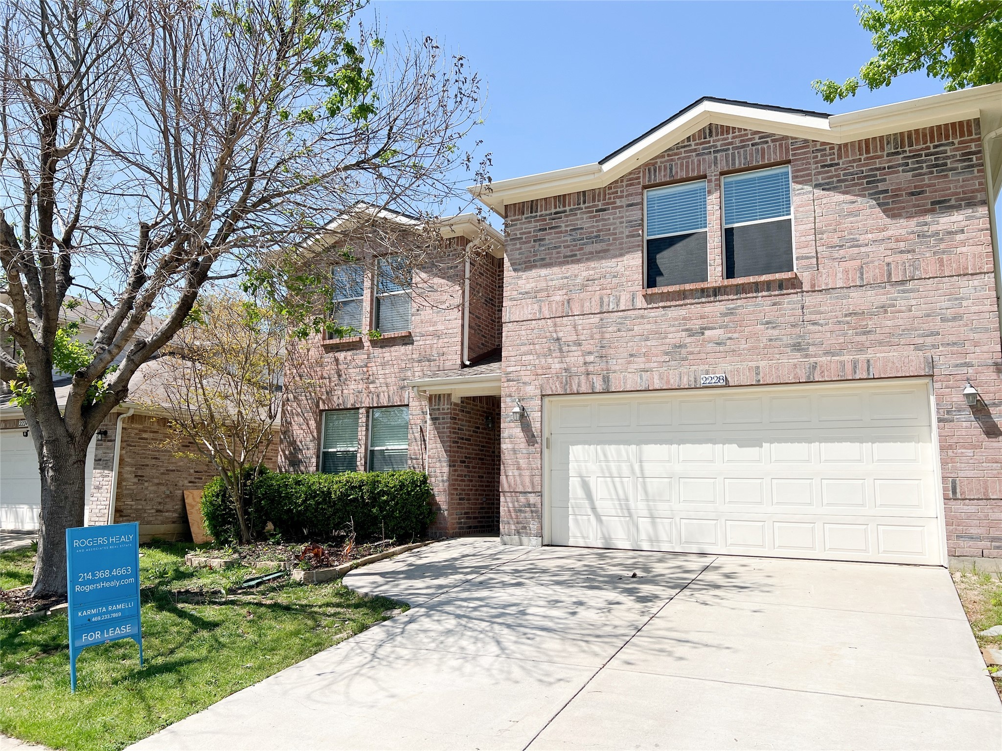 2228 Maplecrest Drive