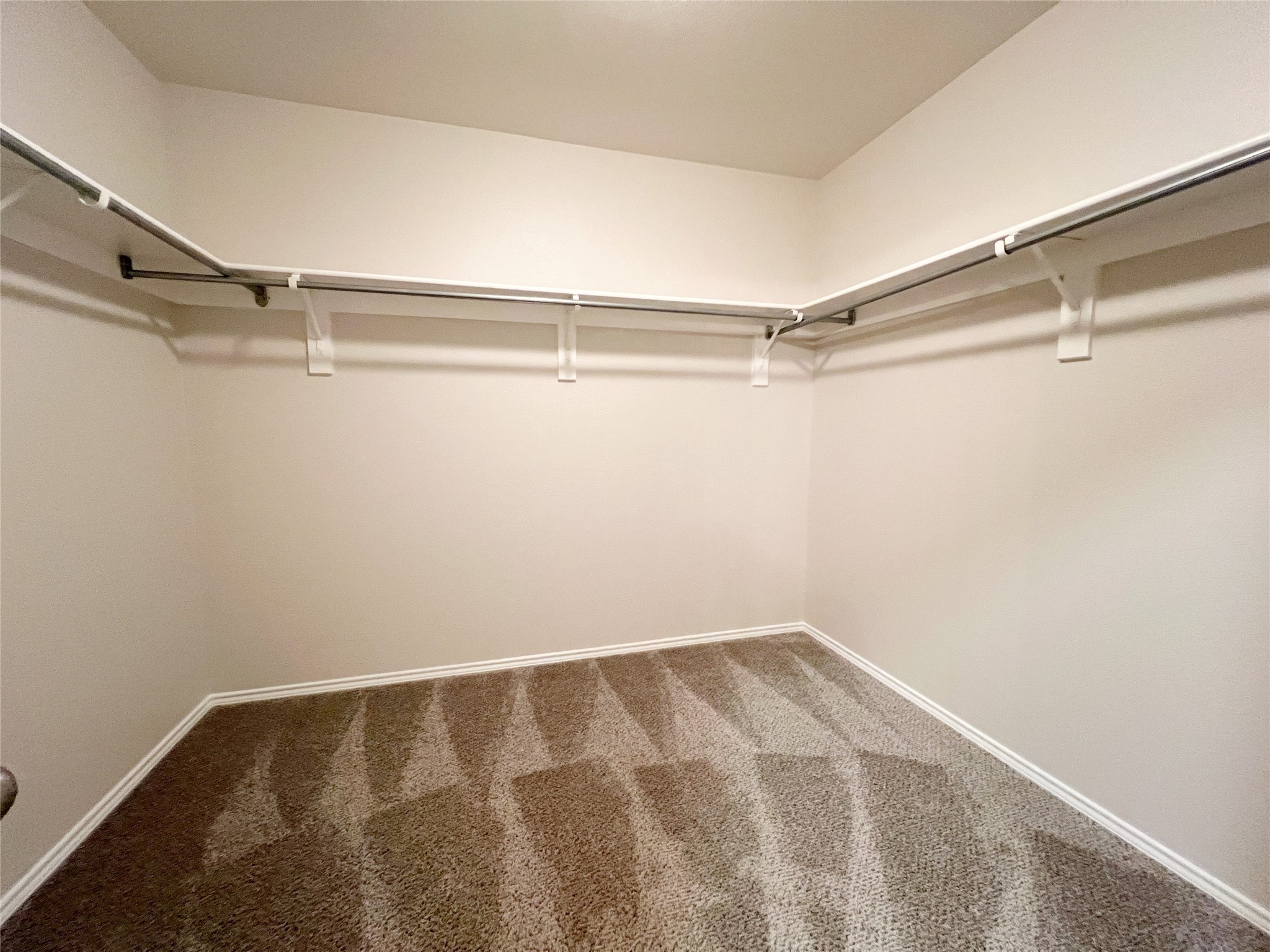 2228 Maplecrest Drive