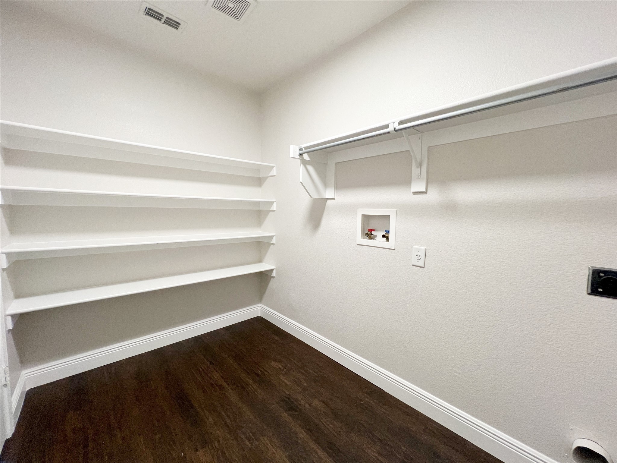 2228 Maplecrest Drive