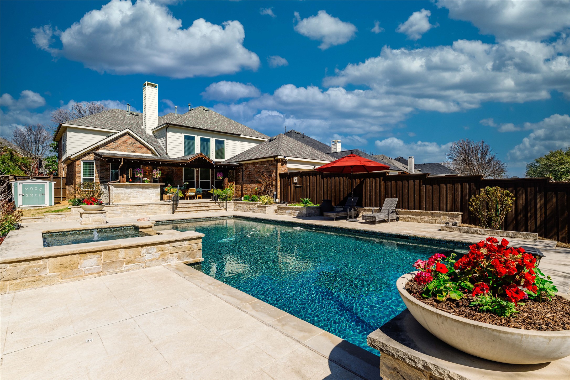 1911 Edgehill Drive
