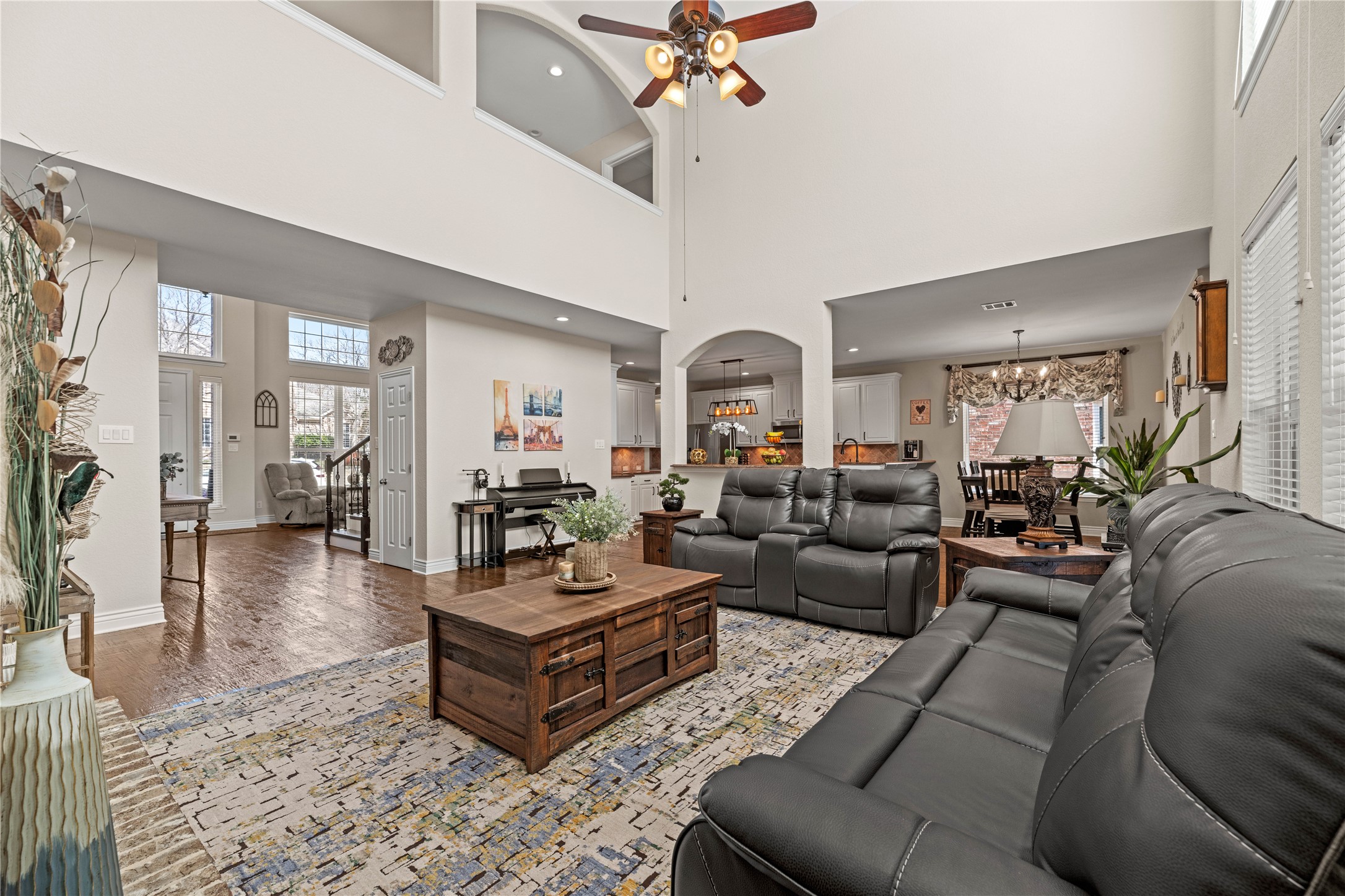 1911 Edgehill Drive