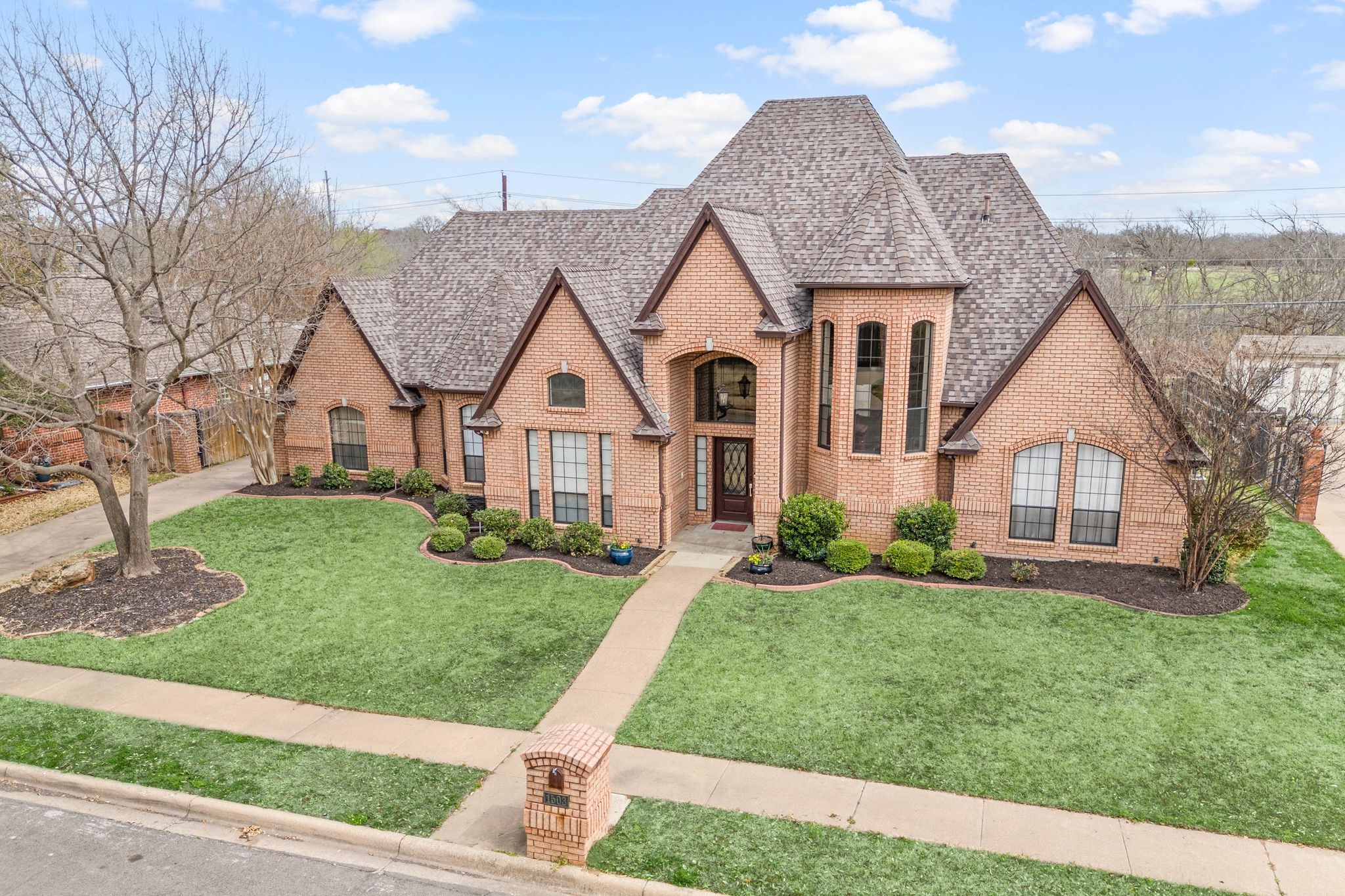 1503 Sweetgum Circle