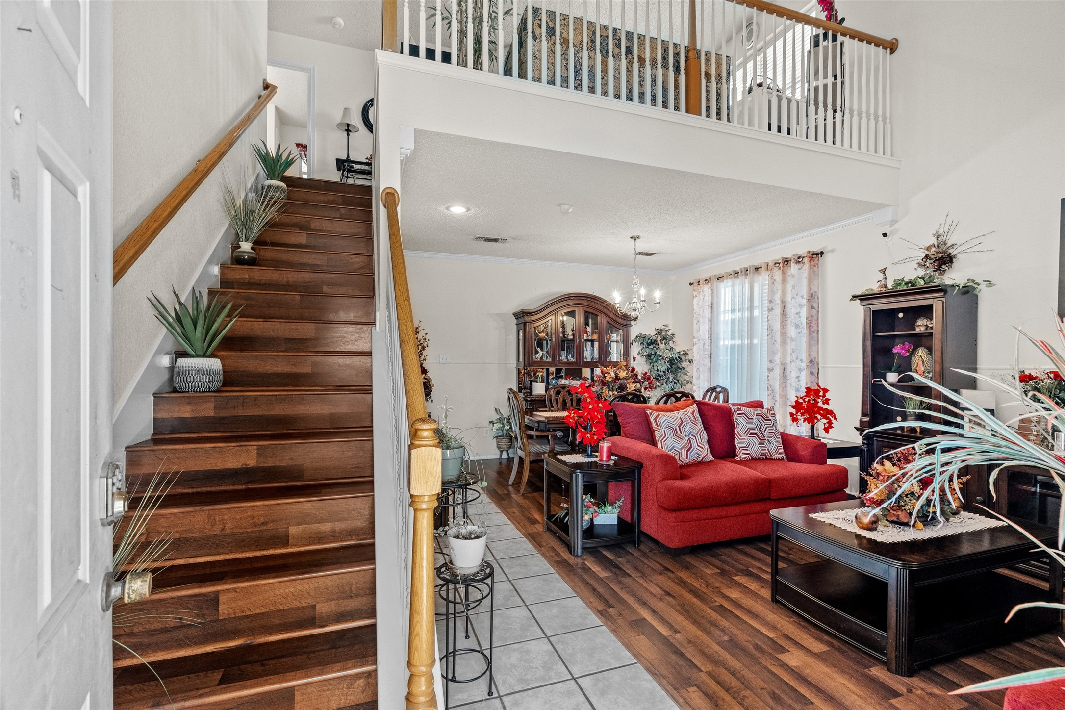 6709 Overland Street