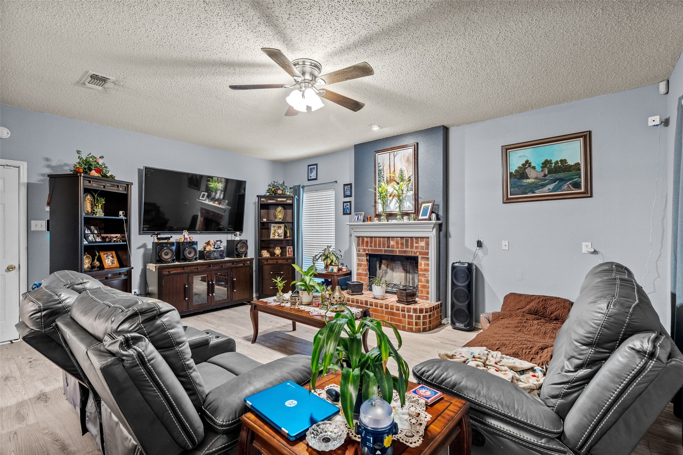 6709 Overland Street