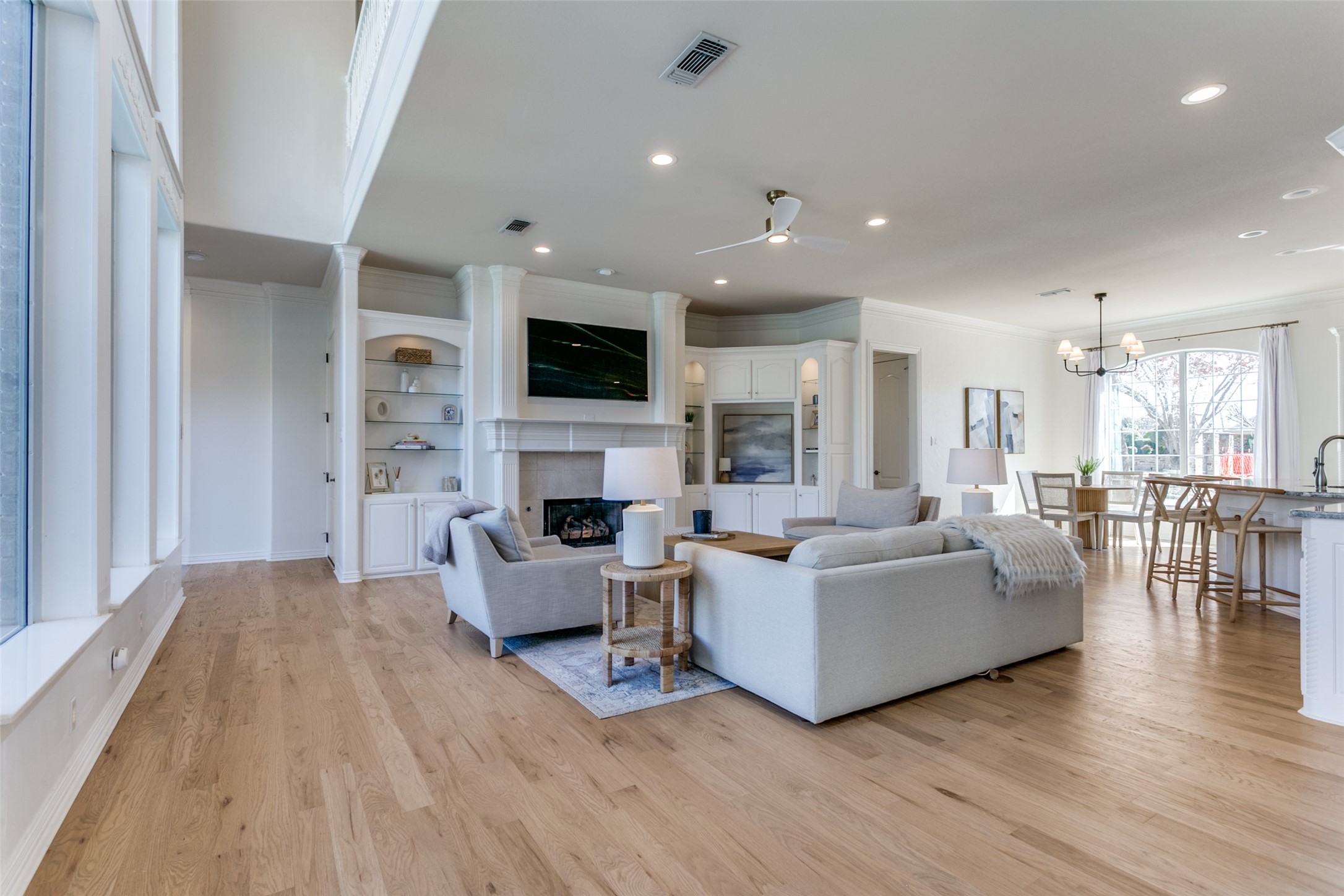 3801 Treemont Circle