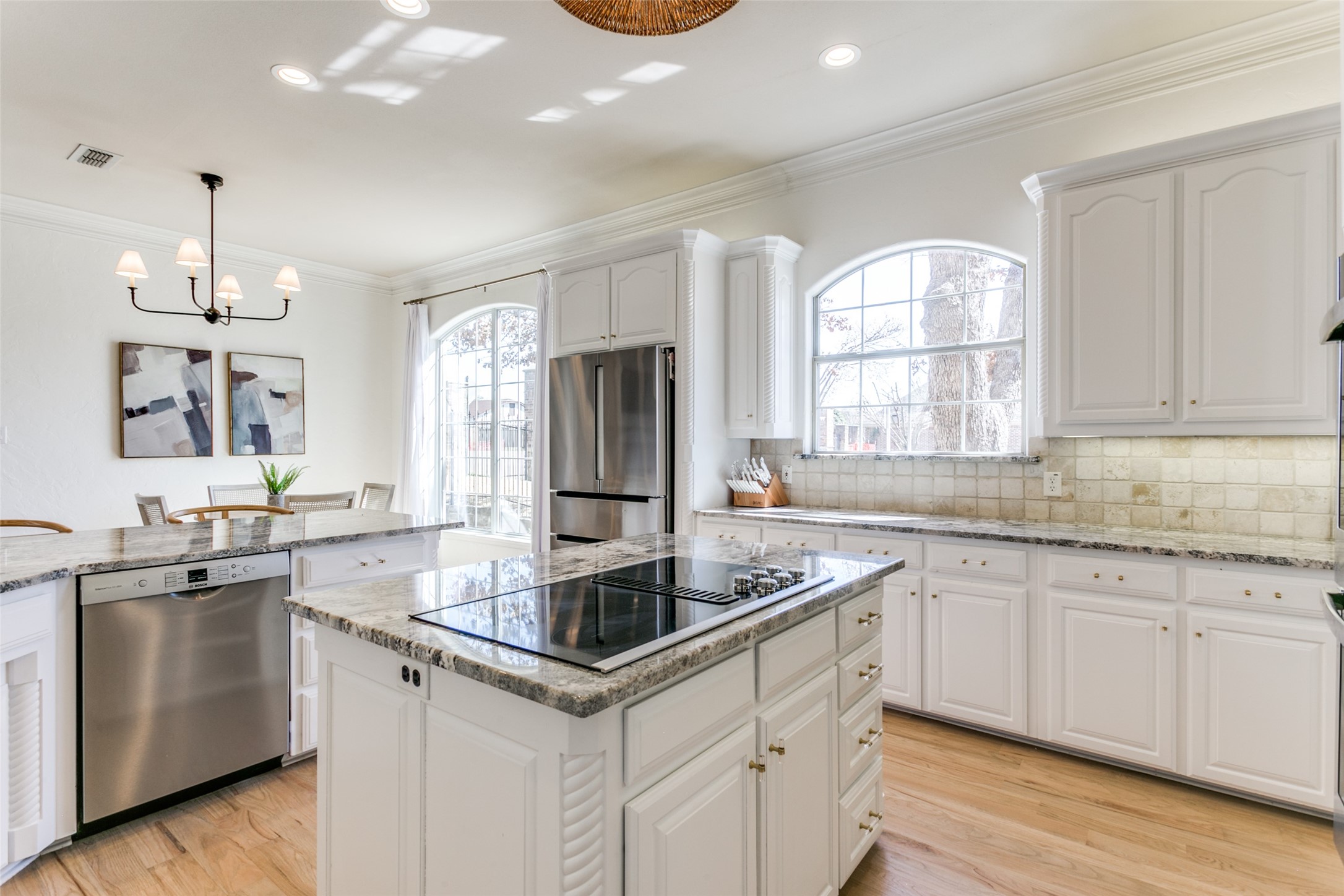 3801 Treemont Circle